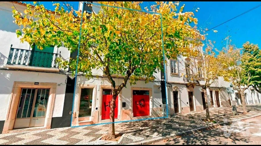 Prédio para Venda em São Bento do Cortiço e Santo Estêvão