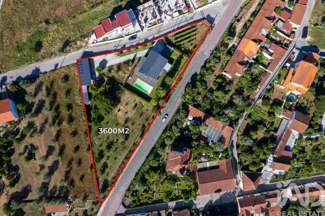 Moradia T4 para Venda em Pampilhosa Foto 32