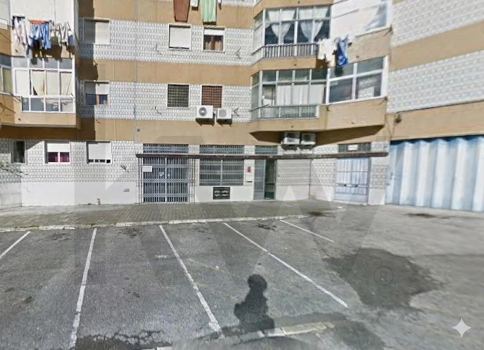 Armazém para Arrendamento em Póvoa de Santo Adrião e Olival Basto Foto 9