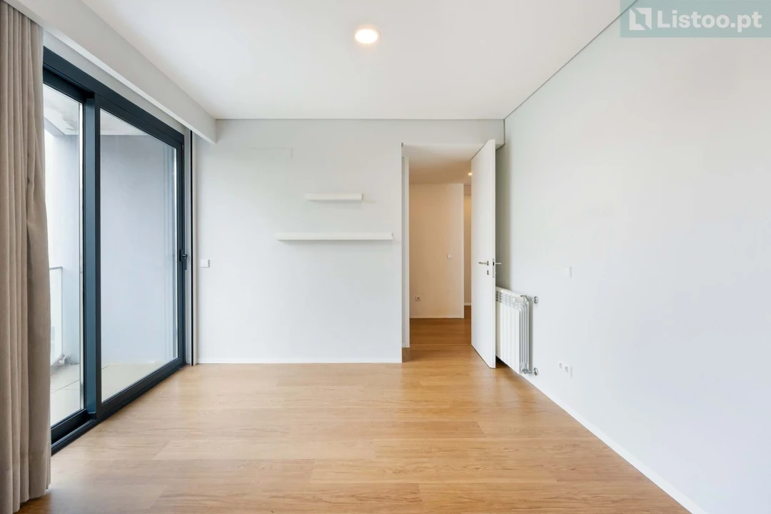 Apartamento T3 para Venda em Ramalde Foto 16