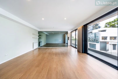 Apartamento T3 para Venda em Ramalde