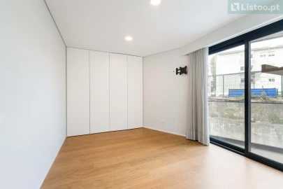 Apartamento T3 para Venda em Ramalde