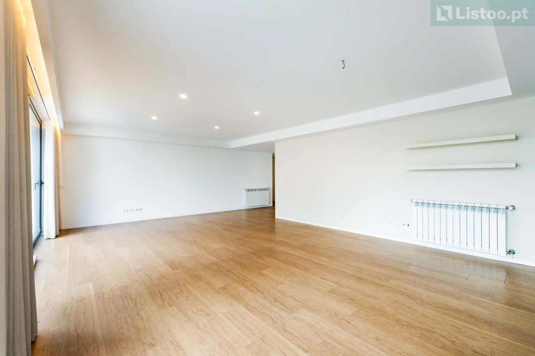 Apartamento T3 para Venda em Ramalde Foto 7