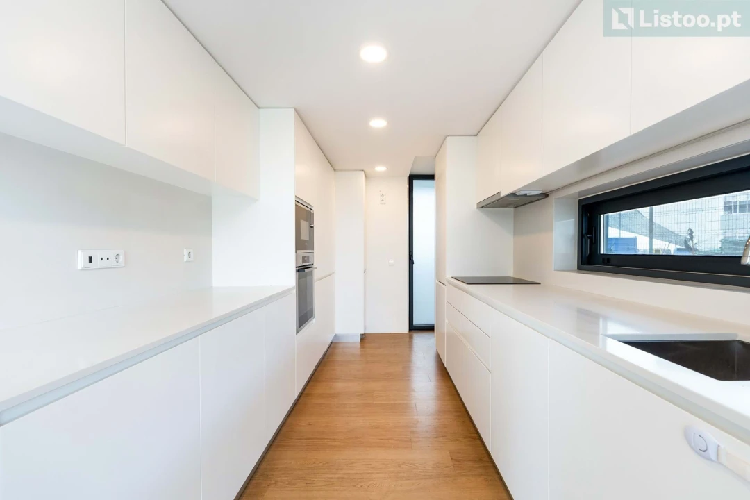 Apartamento T3 para Venda em Ramalde Foto 9