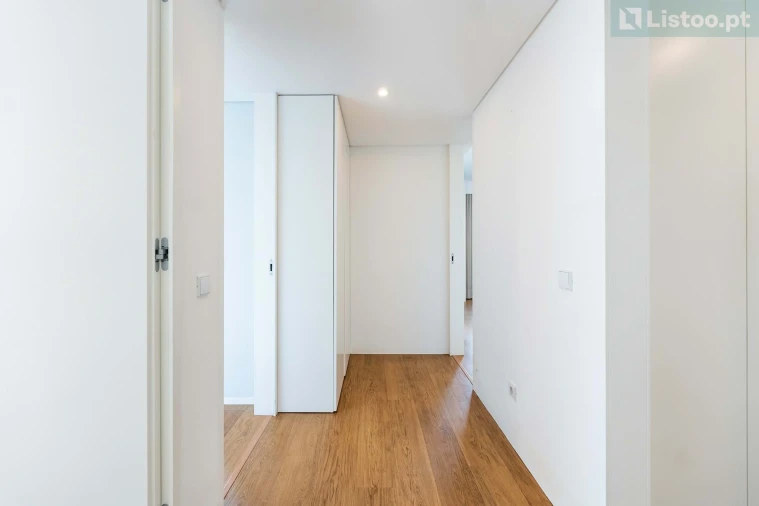 Apartamento T3 para Venda em Ramalde Foto 21