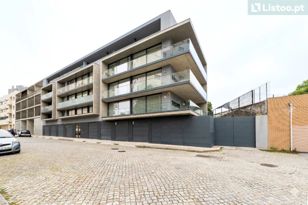 Apartamento T3 para Venda em Ramalde Foto 26