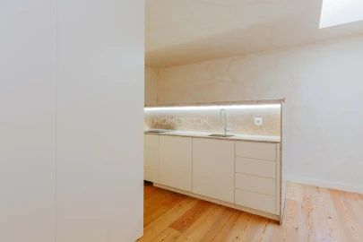 Apartamento T1 para Venda em Misericórdia