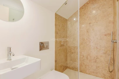 Apartamento T1 para Venda em Misericórdia