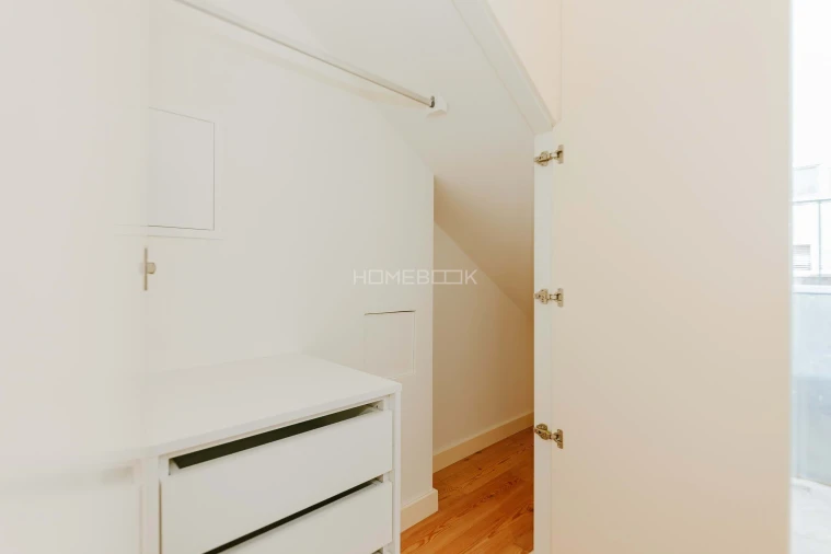 Apartamento T1 para Venda em Misericórdia Foto 17