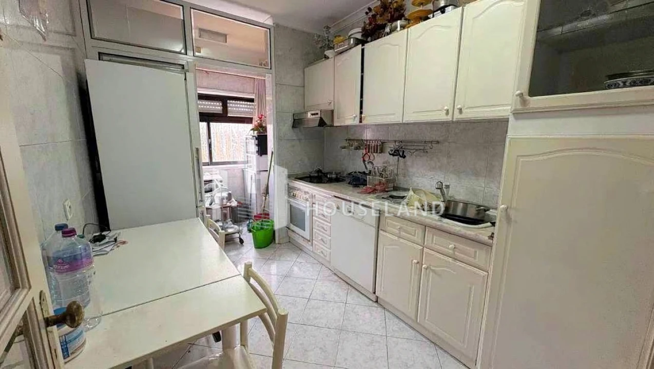 Apartamento T3 para Venda em Espinho Foto 4