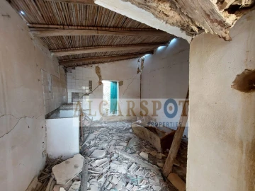 Terreno para Venda em Santa Barbara de Nexe