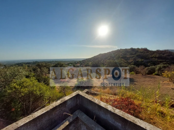 Terreno para Venda em Santa Barbara de Nexe Foto 2