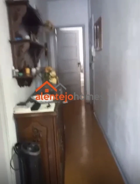 Apartamento T2 para Venda em Venteira