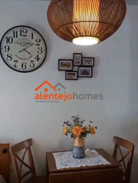Apartamento T2 para Venda em Venteira