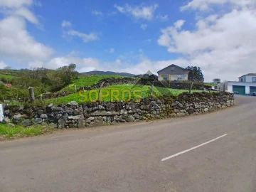 Terreno para Venda em Doze Ribeiras
