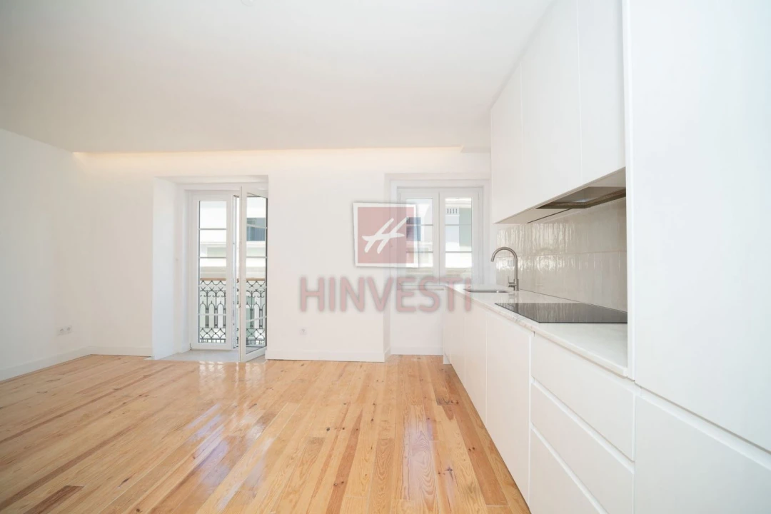 Apartamento T2 para Venda em São Vicente Foto 1