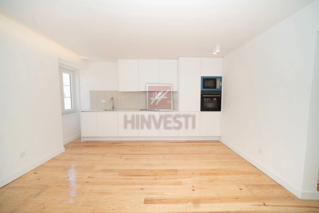 Apartamento T2 para Venda em São Vicente Foto 3