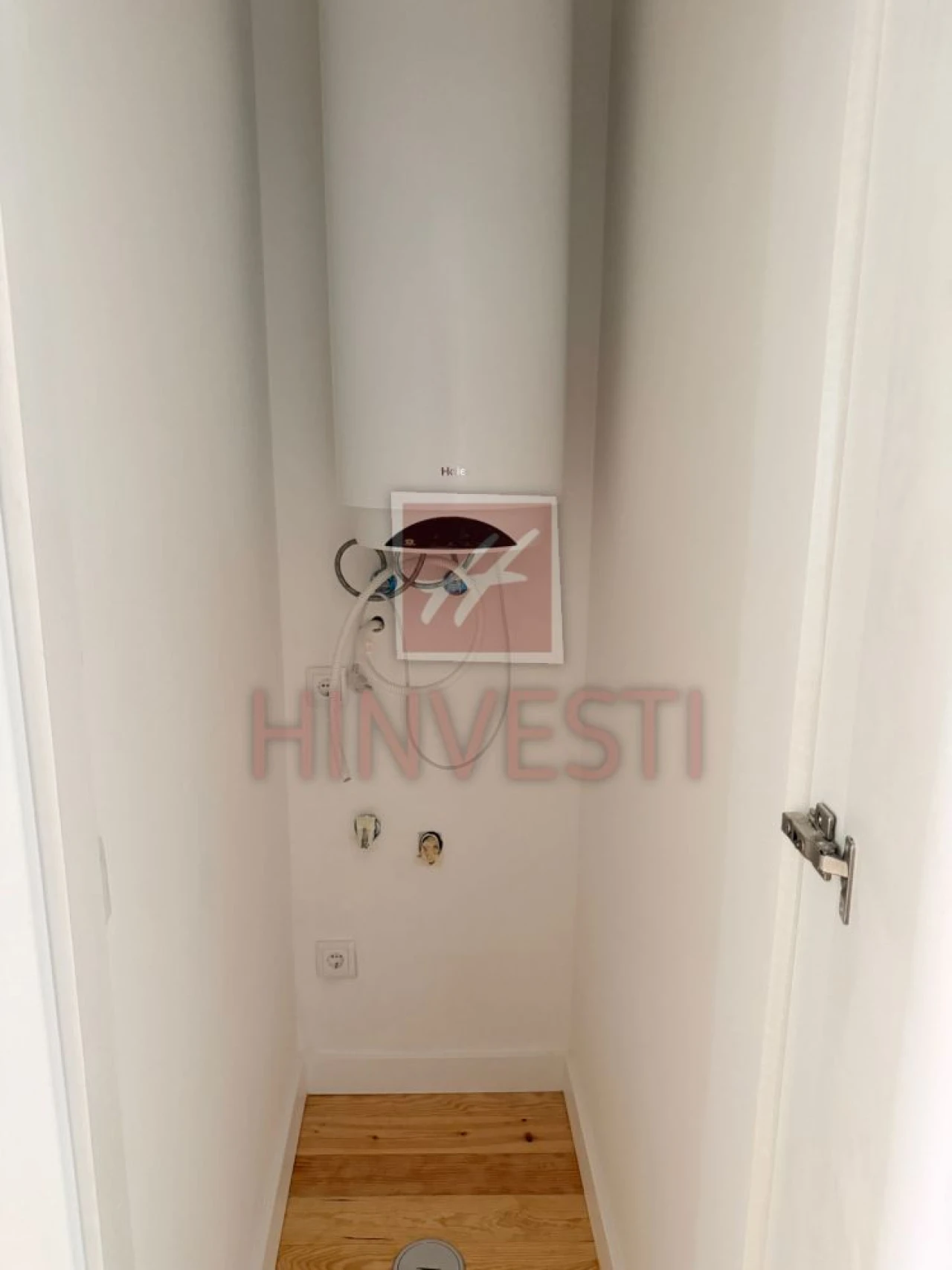 Apartamento T2 para Venda em São Vicente Foto 5