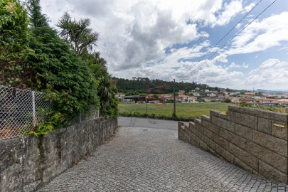 Moradia T3 para Venda em Mogege