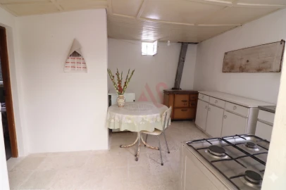 Moradia T4 para Venda em Vila Fria e Vizela (São Jorge)