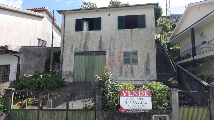 Moradia T4 para Venda em Vila Fria e Vizela (São Jorge)