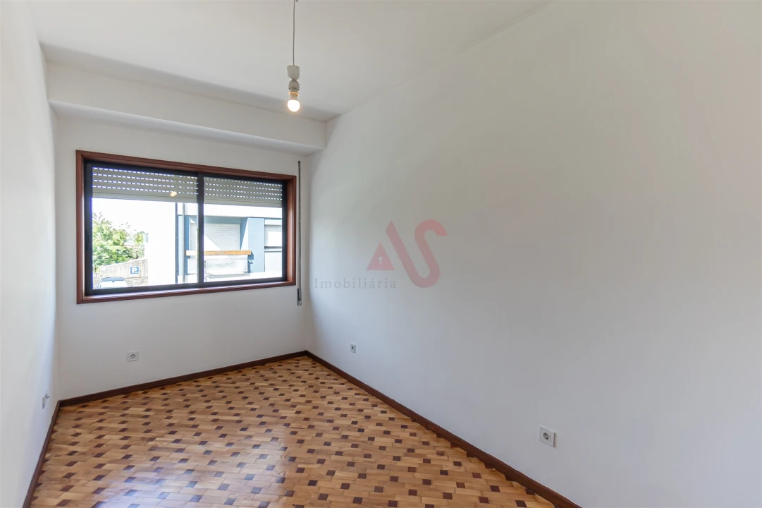 Apartamento T3 para Venda em Cedofeita, Santo Ildefonso, Sé, Miragaia, São Nicolau e Vitória Foto 11