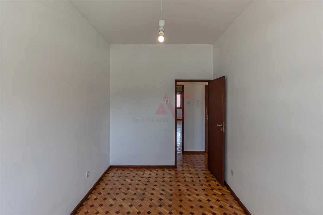 Apartamento T3 para Venda em Cedofeita, Santo Ildefonso, Sé, Miragaia, São Nicolau e Vitória Foto 12