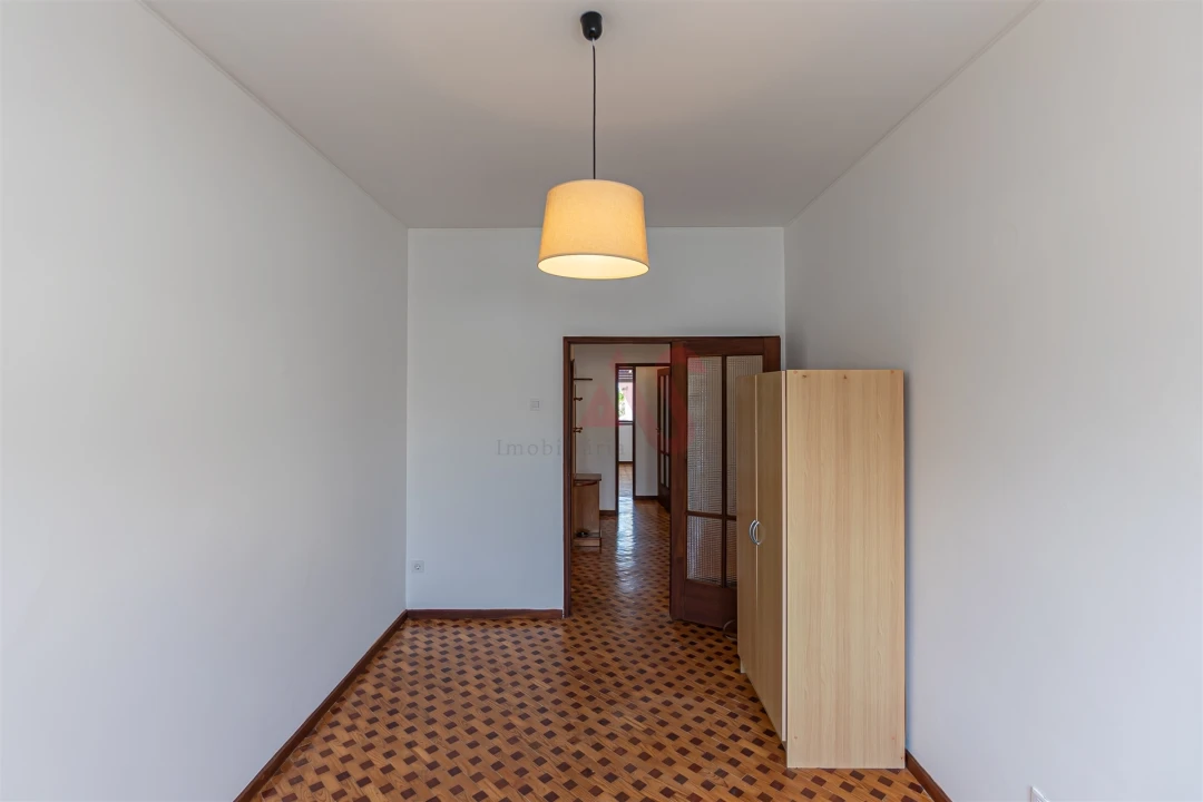 Apartamento T3 para Venda em Cedofeita, Santo Ildefonso, Sé, Miragaia, São Nicolau e Vitória Foto 32