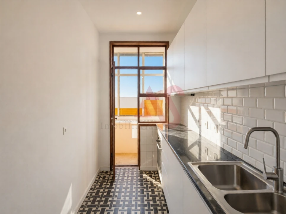 Apartamento T3 para Venda em Cedofeita, Santo Ildefonso, Sé, Miragaia, São Nicolau e Vitória Foto 3