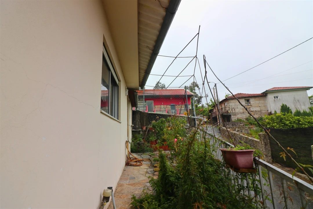 Moradia T3 para Venda em Cepães e Fareja Foto 21