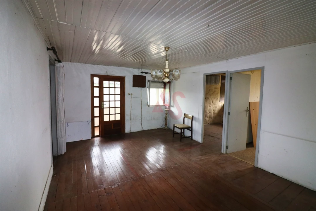 Moradia T3 para Venda em Cepães e Fareja Foto 10