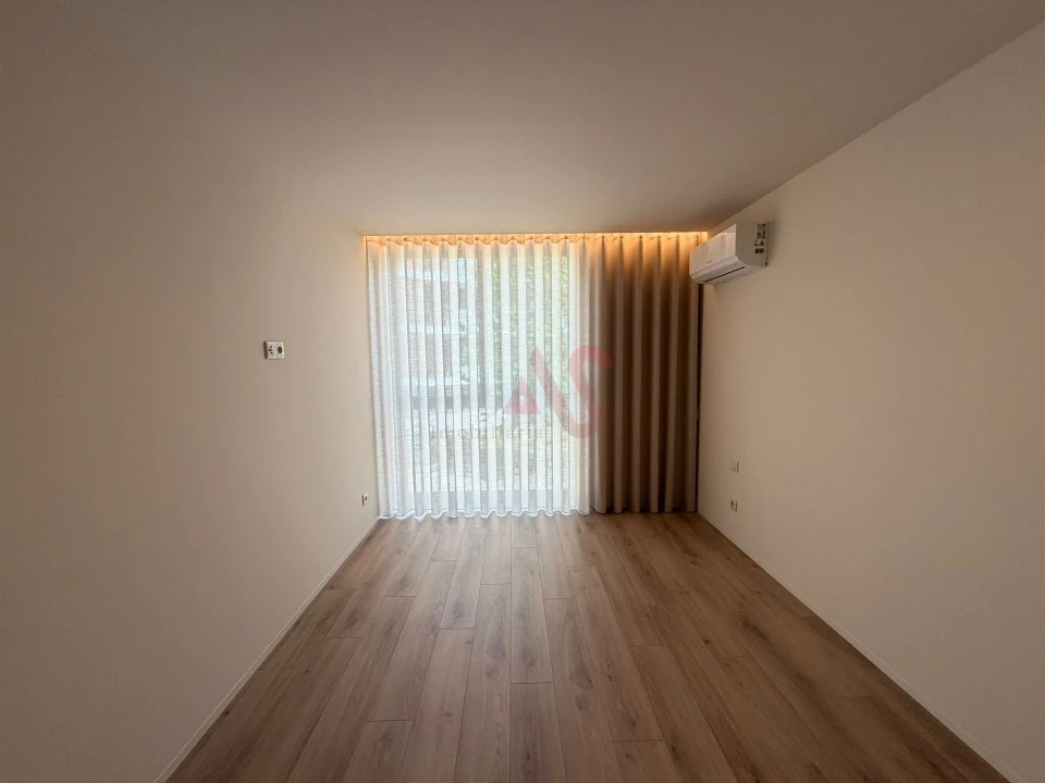 Apartamento T2 para Arrendamento em Costa Foto 21