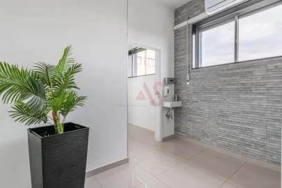 Moradia T3 para Venda em Sobrosa