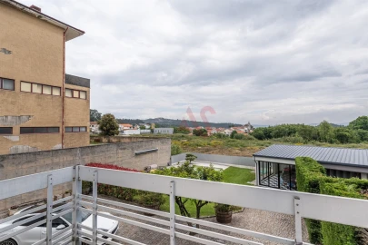 Moradia T3 para Venda em Sobrosa