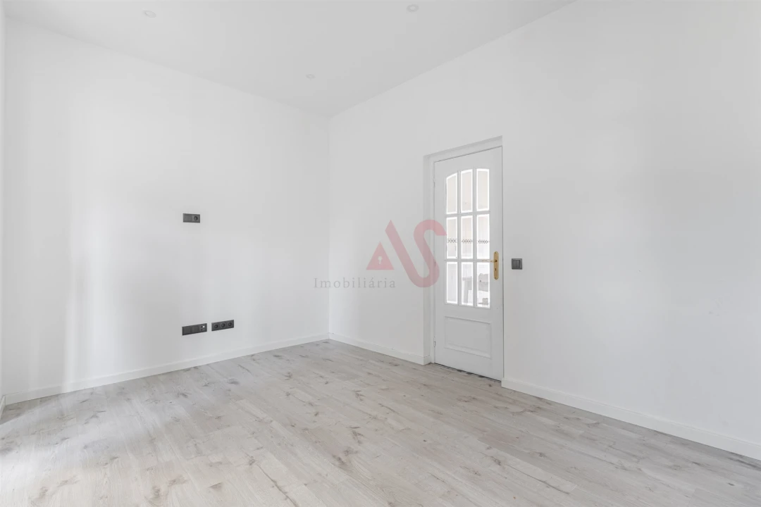 Apartamento T2 para Venda em Caldas de Vizela (São Miguel e São João) Foto 7