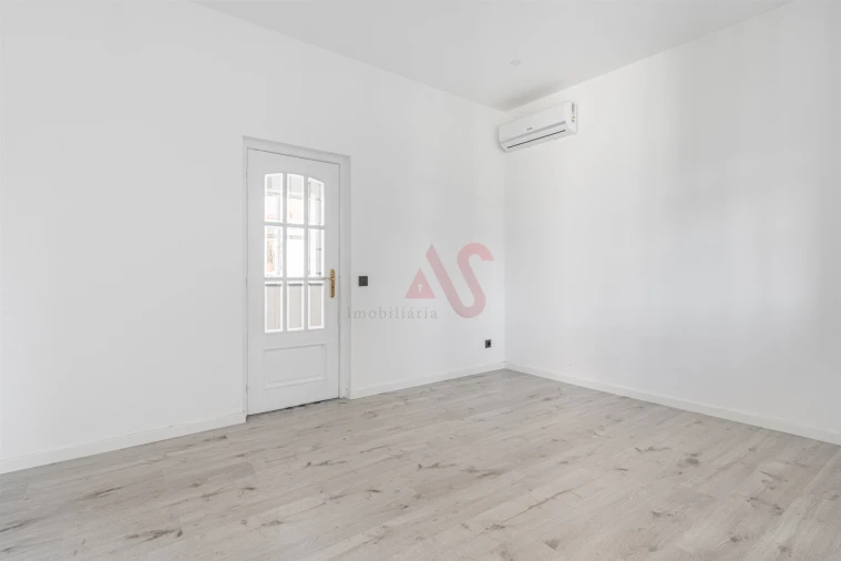 Apartamento T2 para Venda em Caldas de Vizela (São Miguel e São João) Foto 6