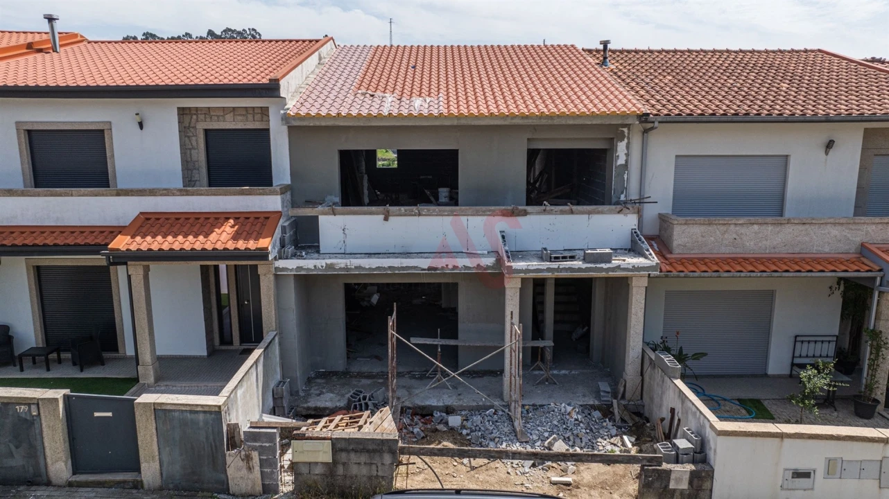 Moradia T3 para Venda em Arões (São Romão) Foto 5