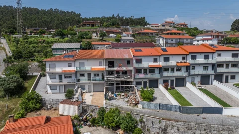Moradia T3 para Venda em Arões (São Romão)
