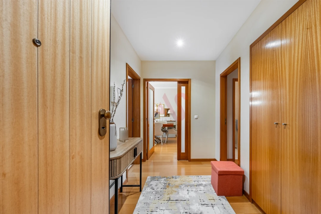 Apartamento T2 para Venda em Penafiel Foto 11