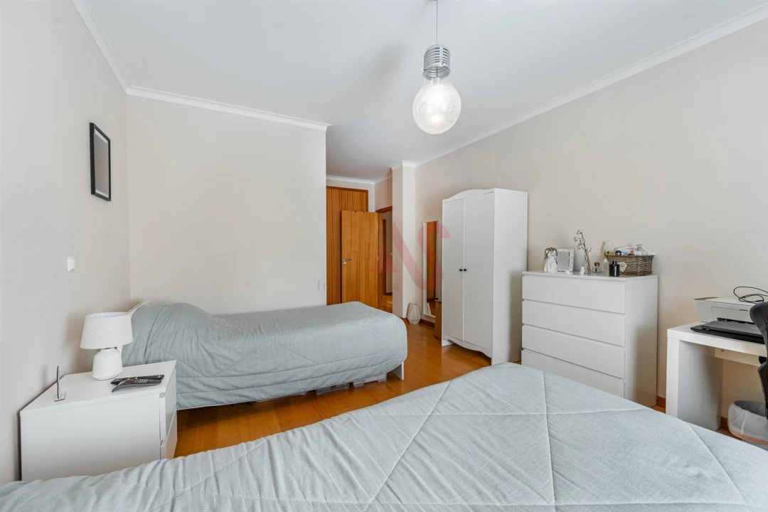 Apartamento T2 para Venda em Penafiel Foto 21