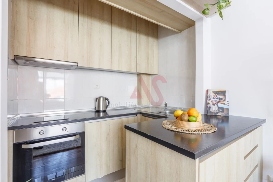 Apartamento T1 para Arrendamento em Bonfim Foto 6