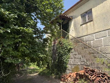 Quinta T0 para Venda em Penafiel