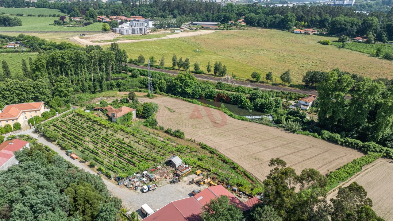 Quinta T0 para Venda em Penafiel Foto 7