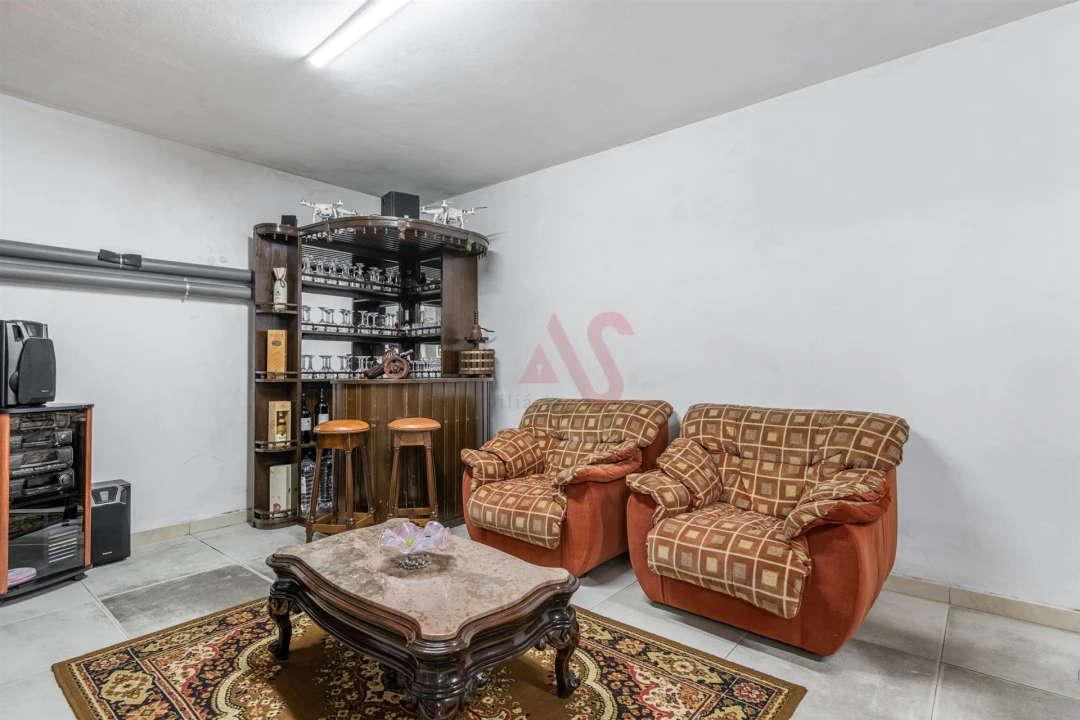 Moradia T3 para Venda em Pombeiro de Ribavizela Foto 26