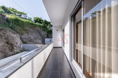 Moradia T3 para Venda em Pombeiro de Ribavizela