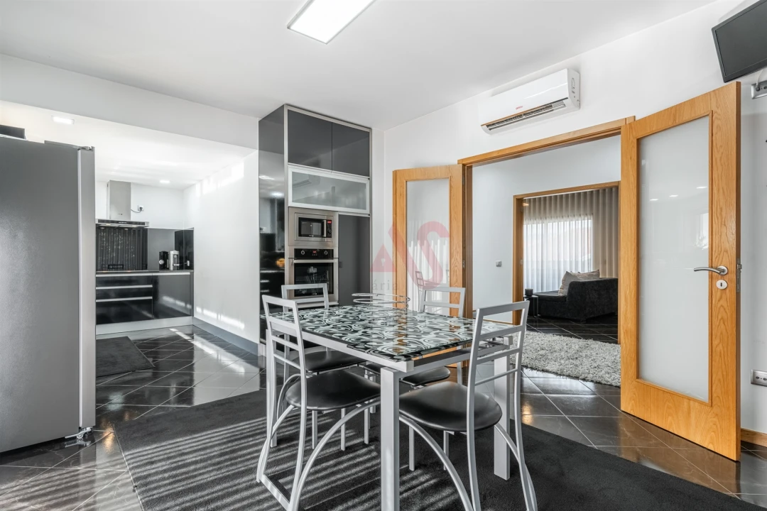 Moradia T3 para Venda em Pombeiro de Ribavizela Foto 4