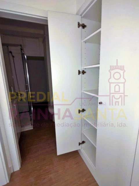 Apartamento T1 para Venda em Eiras e São Paulo de Frades