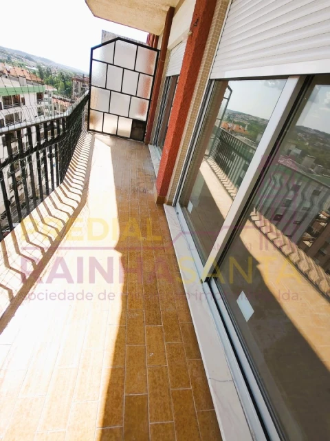 Apartamento T1 para Venda em Eiras e São Paulo de Frades