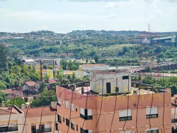 Apartamento T1 para Venda em Eiras e São Paulo de Frades