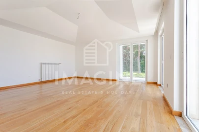 Moradia T5 para Venda em Carvalhal